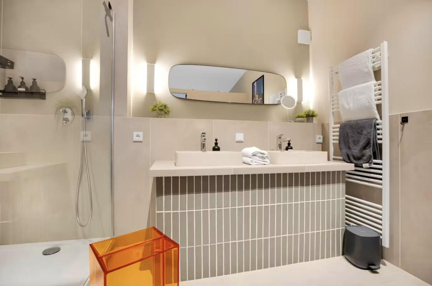 Large, Comfortable And Luxurious Flat In Center, Prenzlauer Berg