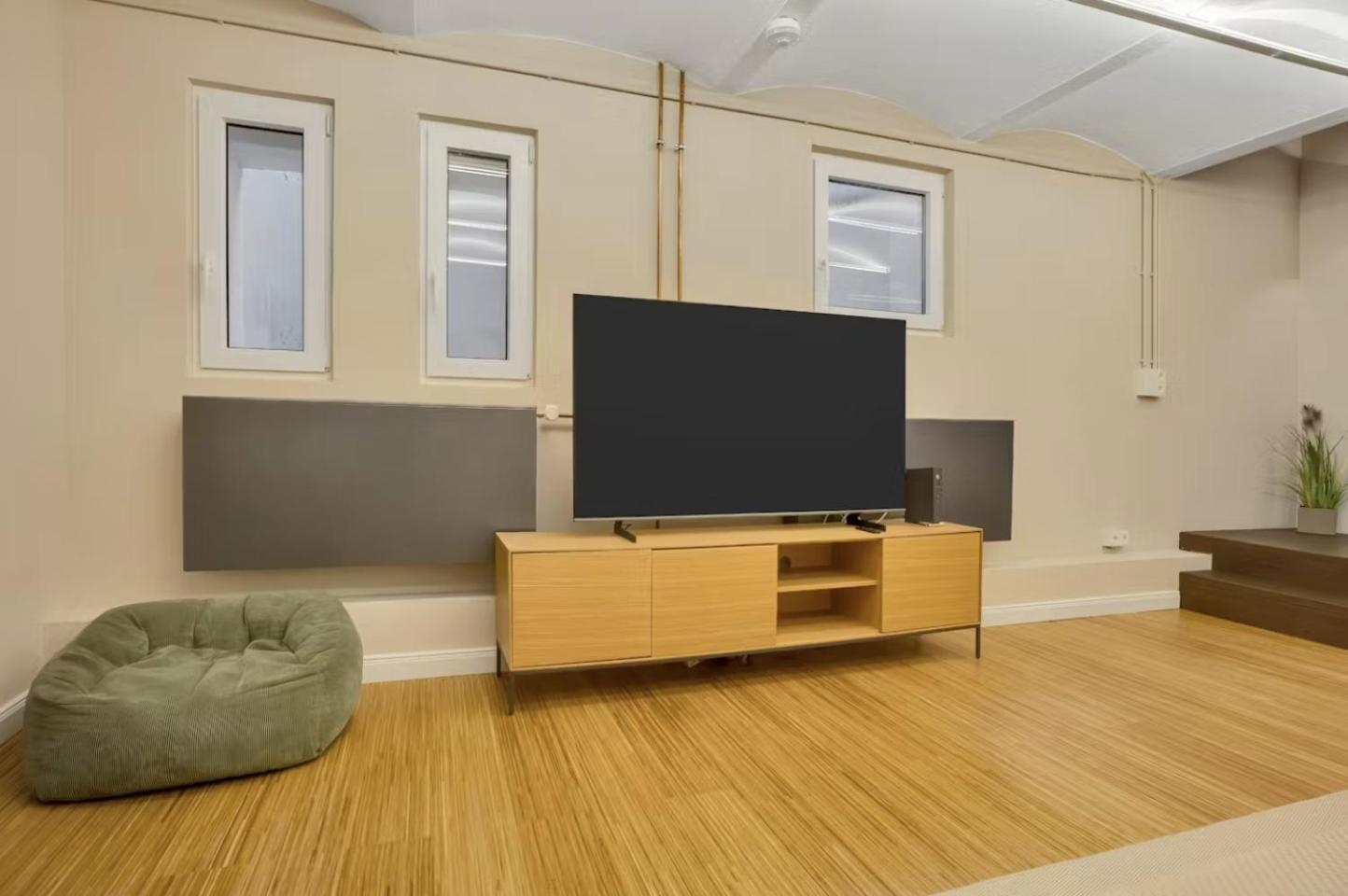 Apartment Large, Comfortable And Luxurious Flat In Center, Prenzlauer Berg *