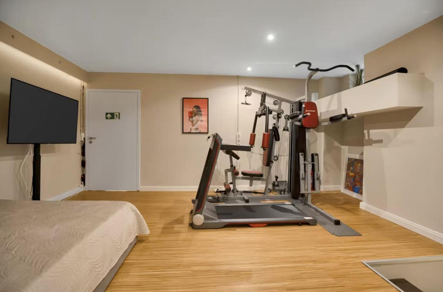 Appartement Large, Comfortable And Luxurious Flat In Center, Prenzlauer Berg Berlijn
